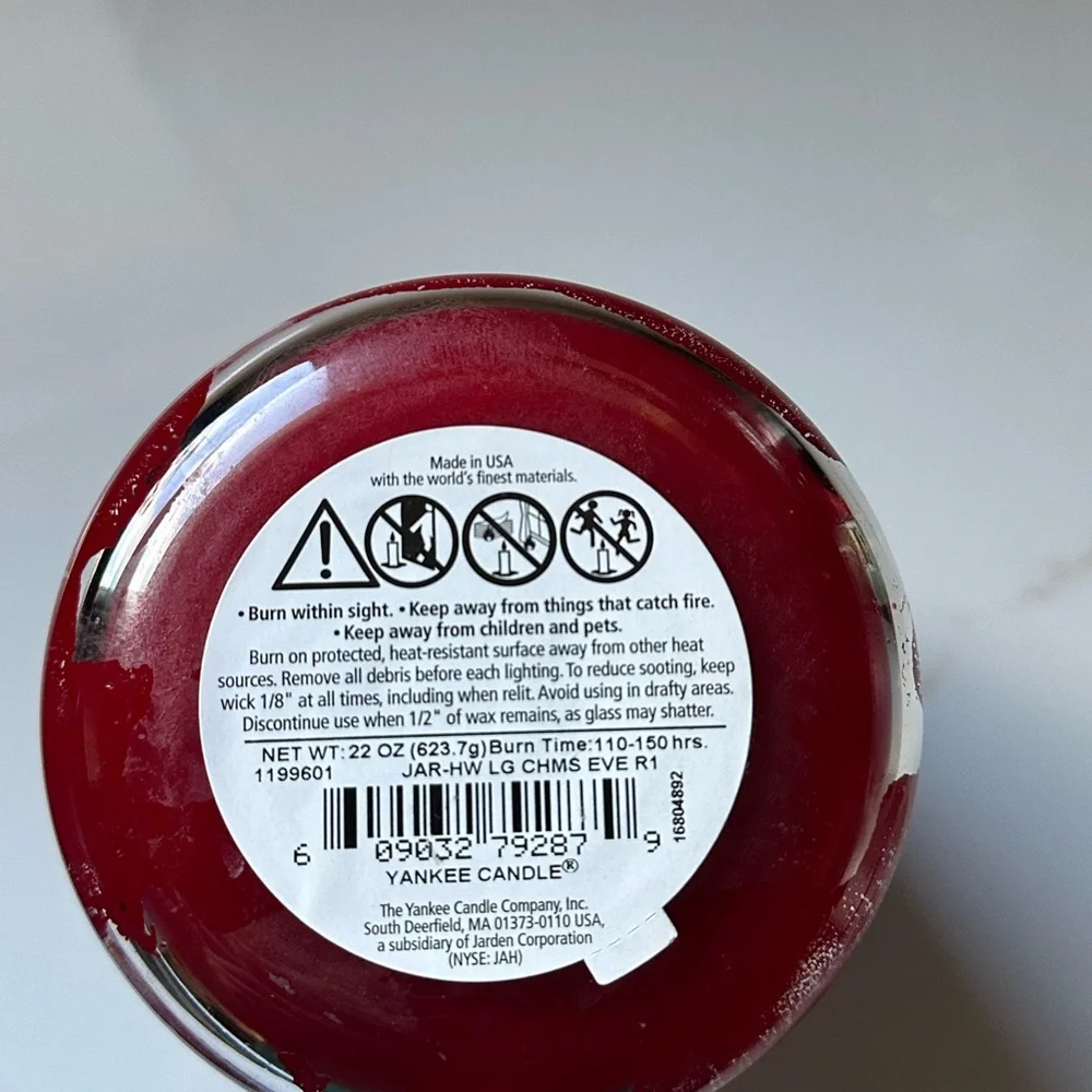Yankee Candle Christmas Eve scent‎ 22oz